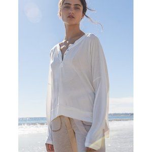 37189 POL V-neck Top